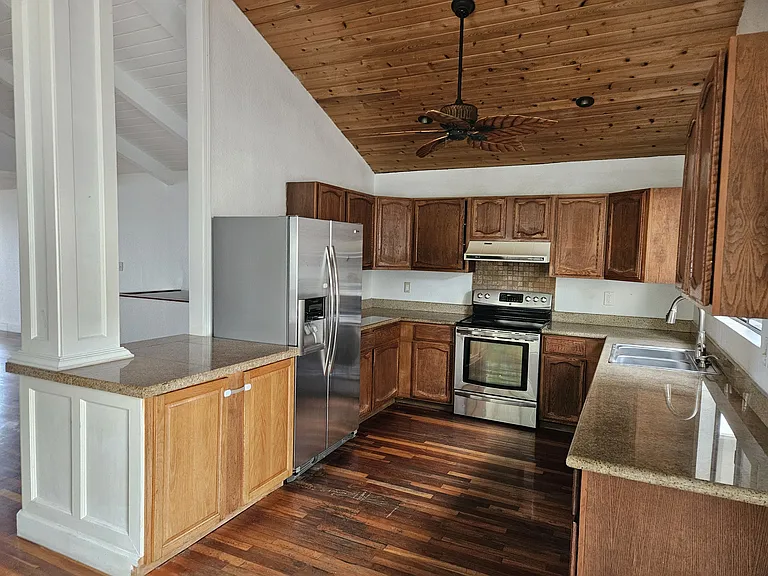 Upper Kimo Dr — Photo 1