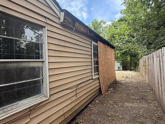 2nd image of 5319 Greylog Dr