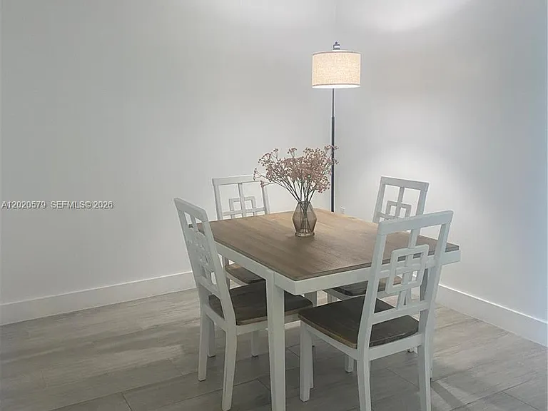 121 NE 34th St #1007 — Photo 24