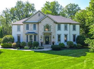 7332 Burntwood Ln, Hudson, OH 44236