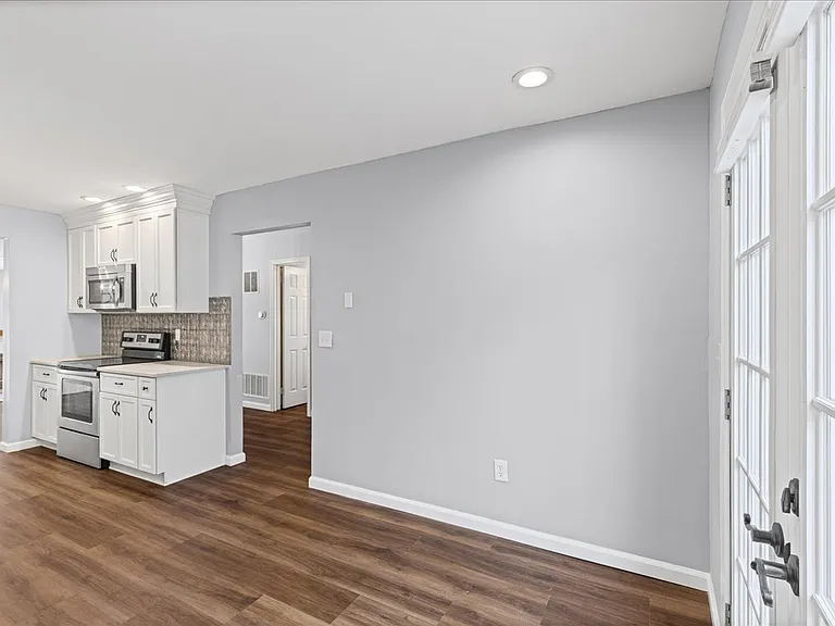 1314 Chanticleer Cherry — Photo 29