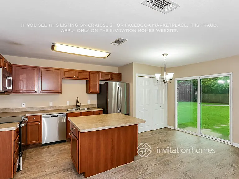 2308 Tallowood Ct — Photo 6