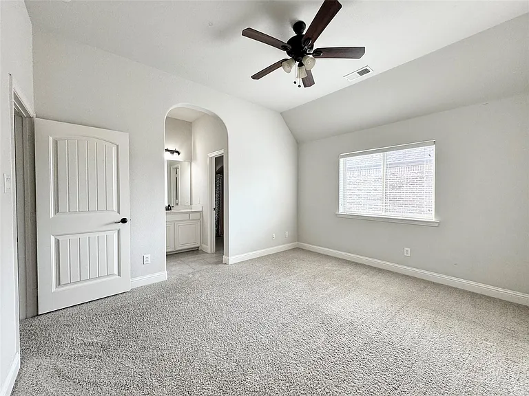 15172 Bardwell Ln — Photo 22