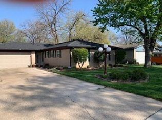 1511 S 74th Ave E, Tulsa, OK 74112