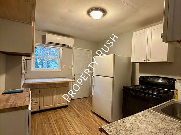 5th image of 706 W 47th St APT A