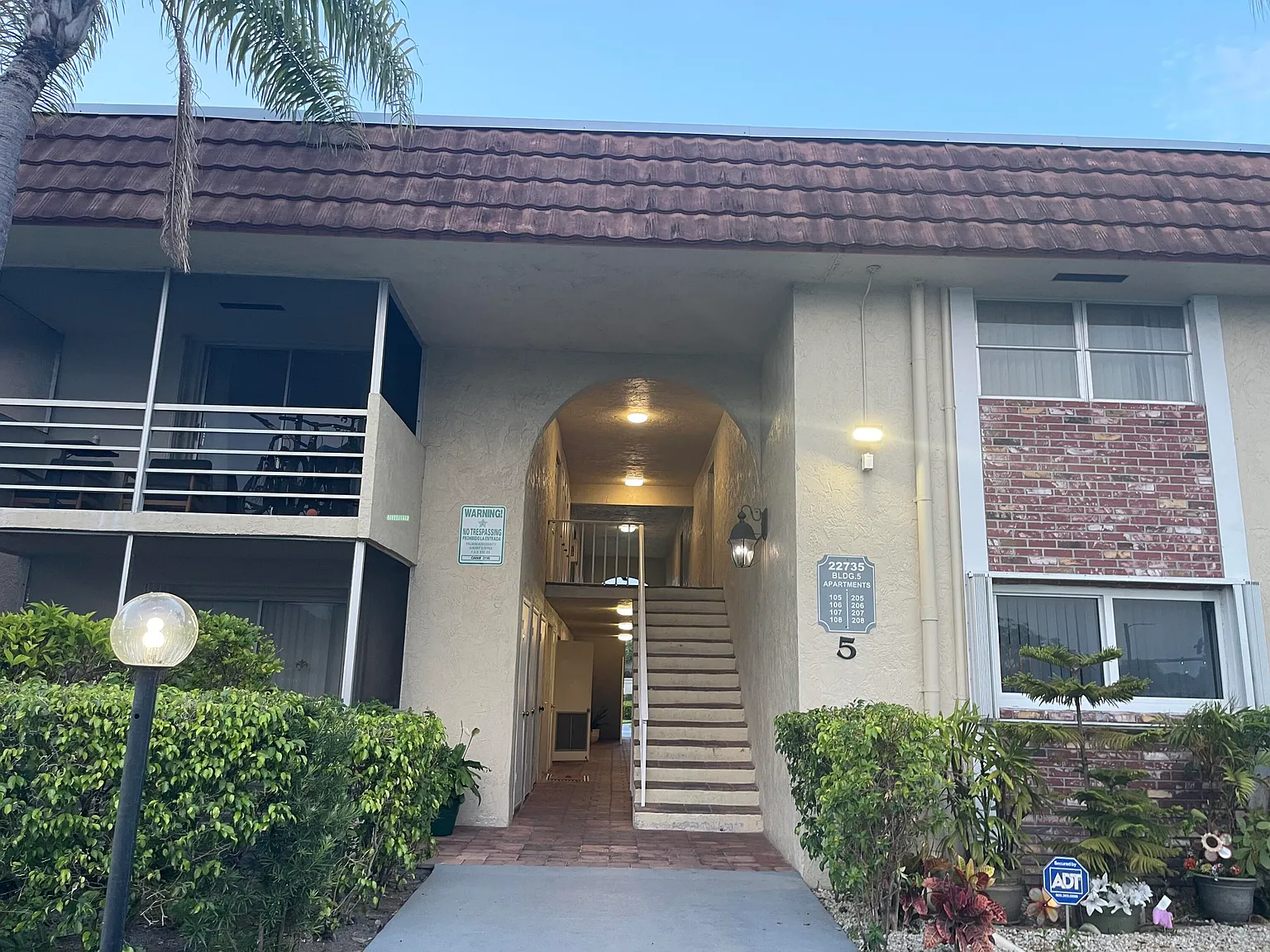 2 bed, 2.0 bath, 1170 sqft, $2,100 — Photo 4