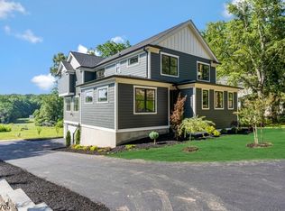 107 Chestnut Ave, Bernardsville, NJ 07924