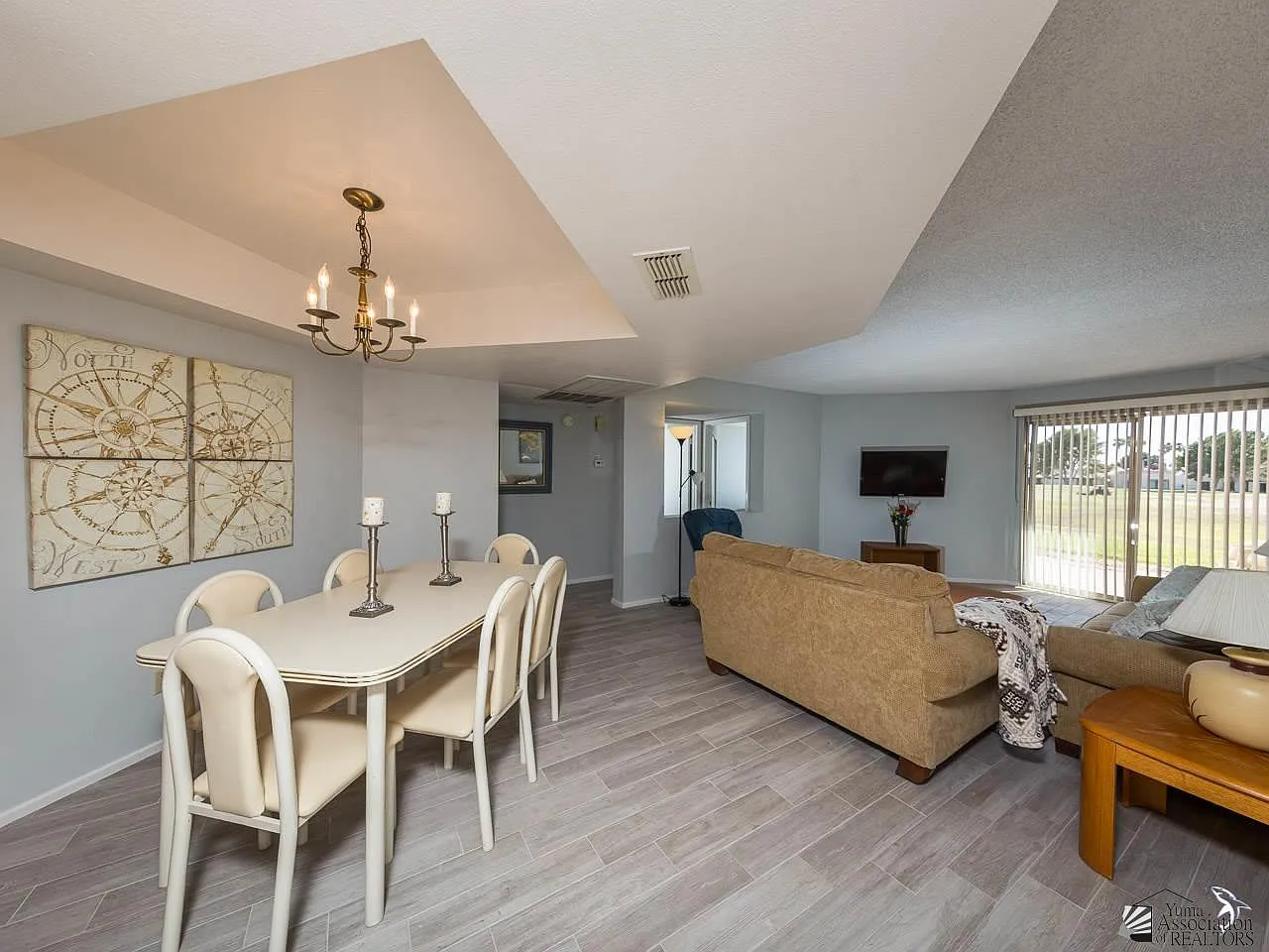 2 bed, 2.0 bath, 1007 sqft, $1,400 — Photo 2