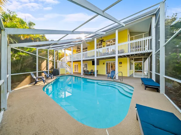 3900 NE Cheri Drive, Jensen Beach, FL 34957