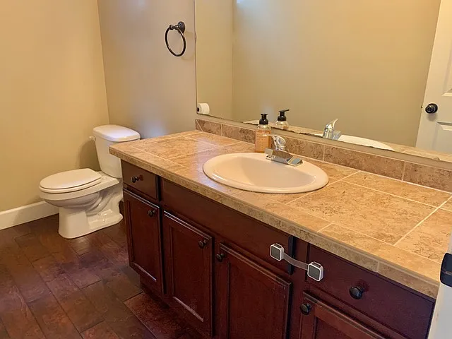 Downstairs bath