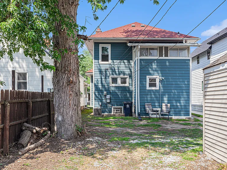 202 N Washington Ave — Photo 24
