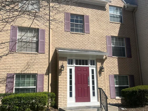 4313 PLAZA GATE Lane S #201, Jacksonville, FL 32217