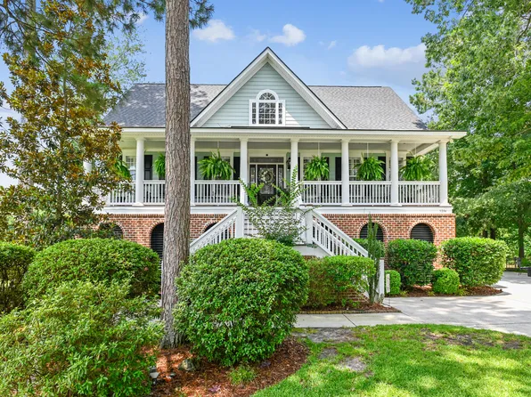 5394 Clairmont Ln, North Charleston, SC 29420