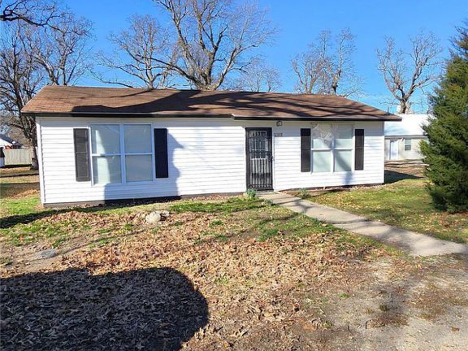 1st image of 109 Joyce Ave