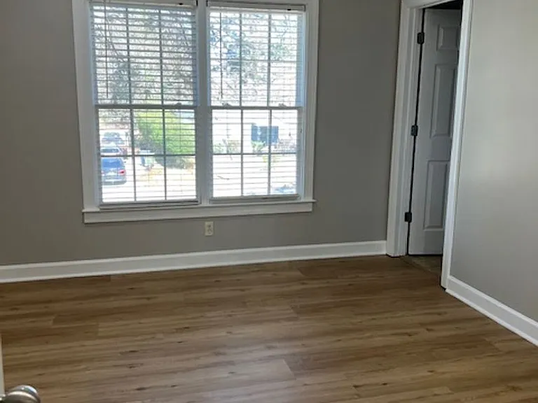 2506 Godfrey Dr NW — Photo 7