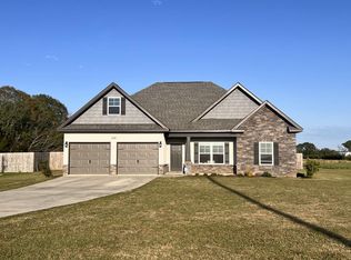 2981 S County Road 9, Newton, AL 36352