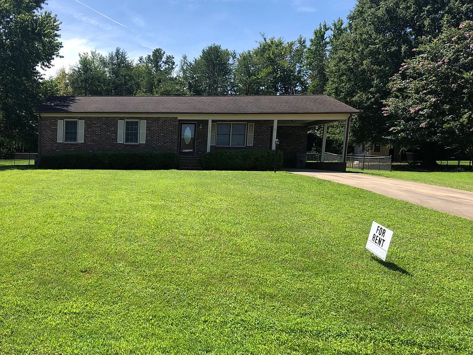 2nd image of 407 Ashley Dr