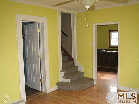 101 fraser st 018.jpg
