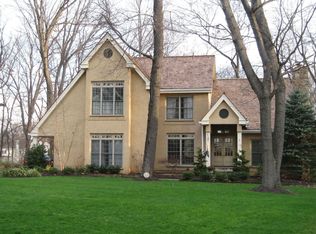 9 Woodford Ln, Malvern, PA 19355