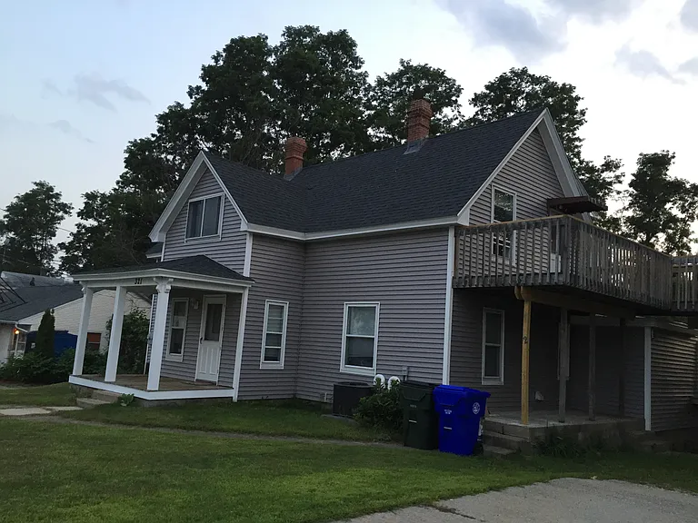 321 S Mammoth Rd #1 — Photo 3