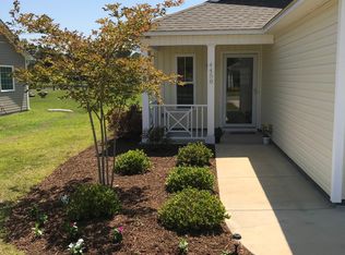 4458 Maritime Oak Dr SE, Southport, NC 28461