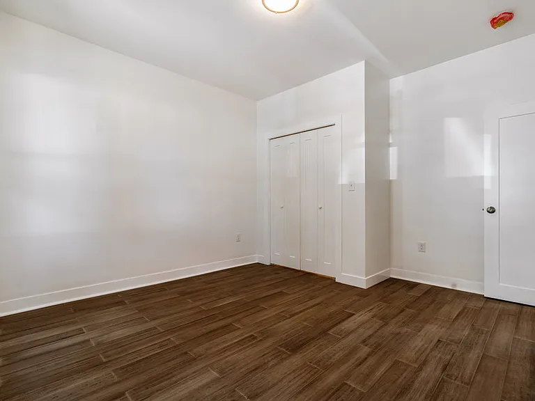 82 Ballou Ave #3 — Photo 16
