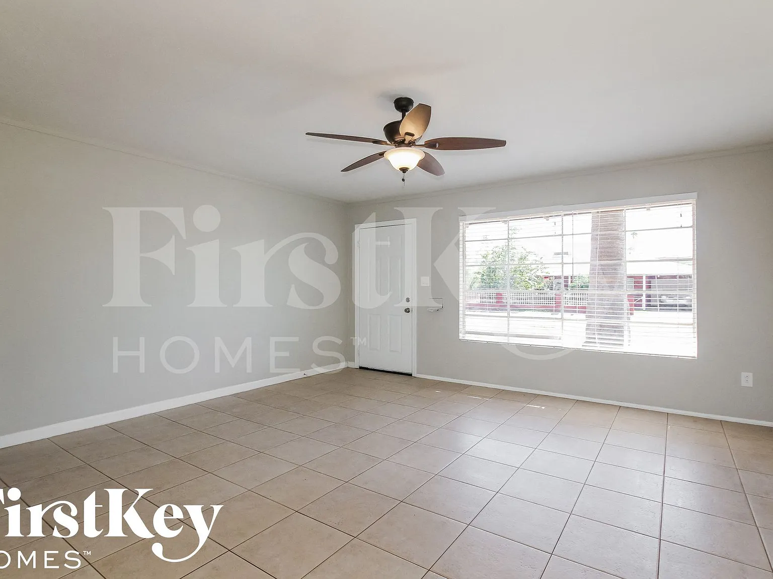 3 bed, 2.0 bath, 1302 sqft, $1,675 — Photo 4
