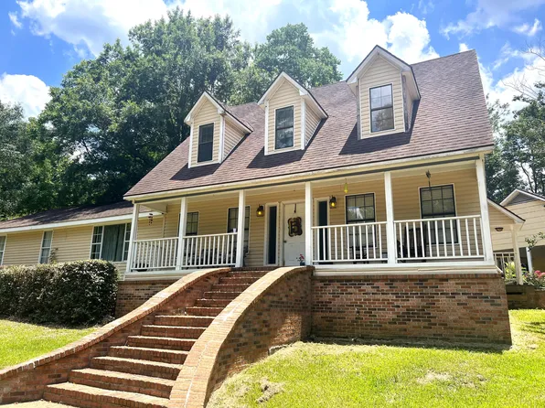 81 J Barnes Rd, Purvis, MS 39475