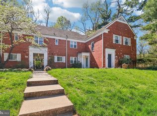 1144 Valley Dr, Alexandria, VA