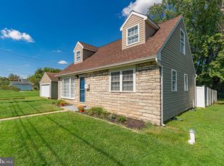 1420 Harmony St, Coatesville, PA 19320