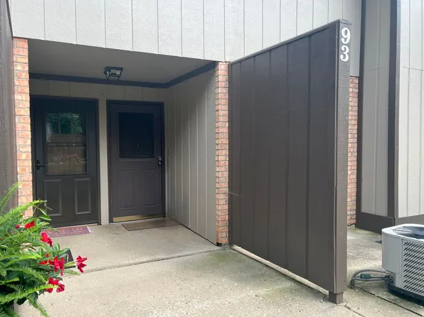 93 Mineola Rd #93, Fox Lake, IL 60020