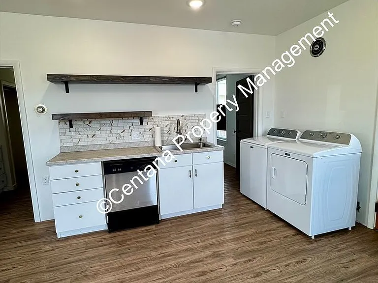 1130 Missouri Ave — Photo 19