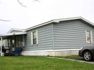 155 Crimson King Dr, Canandaigua, NY 14424