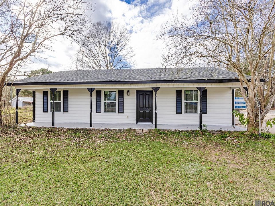 1st image of 36855 Nicholas Dr