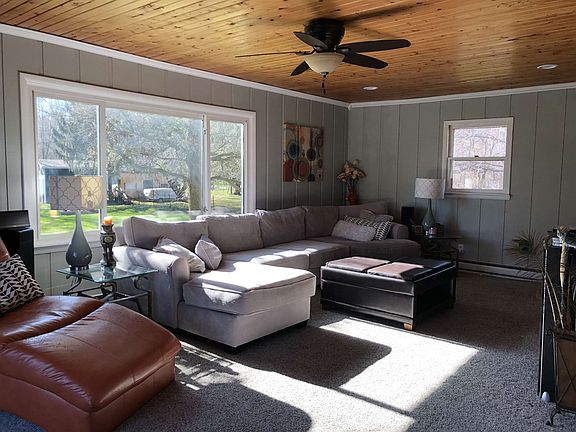 3rd image of 2289 S Lake Sharon Rd