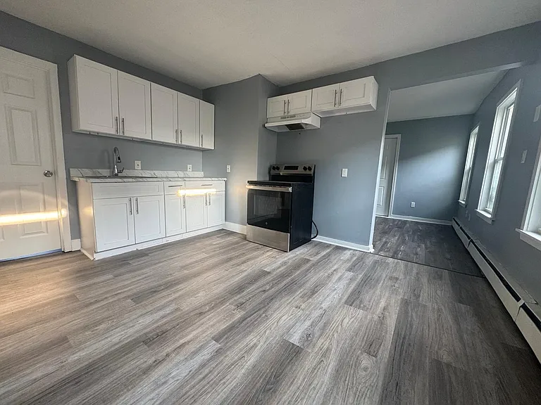 56-3 Judson St #3C — Photo 4