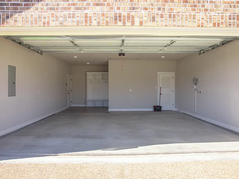 4648 S Stonecrest Ct — Photo 32