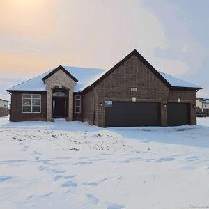 18392 Stallmann Dr, Macomb, MI, 48042