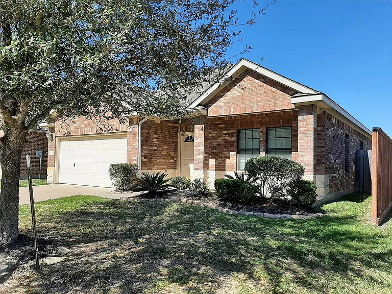 23322 E Pine Ivy Ln — Photo 2