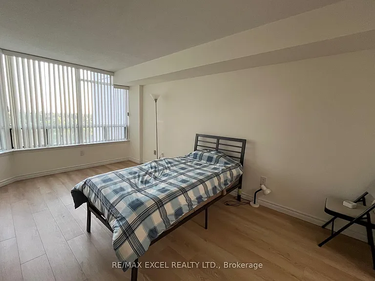 350 Alton Towers Cir #902 — Photo 10
