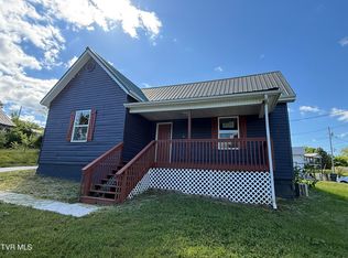 411 Hill St, Greeneville, TN 37745