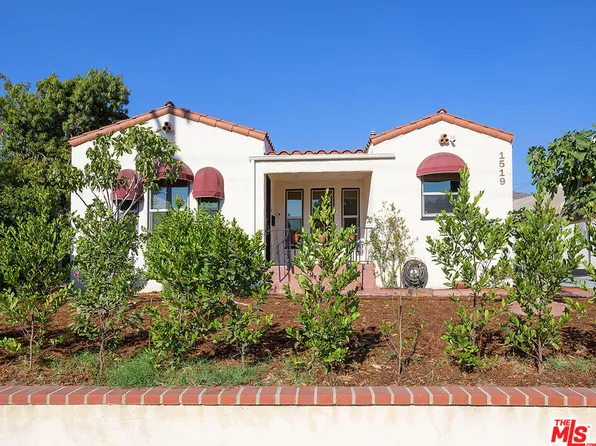 1519 Glenwood Rd, Glendale, CA 91201