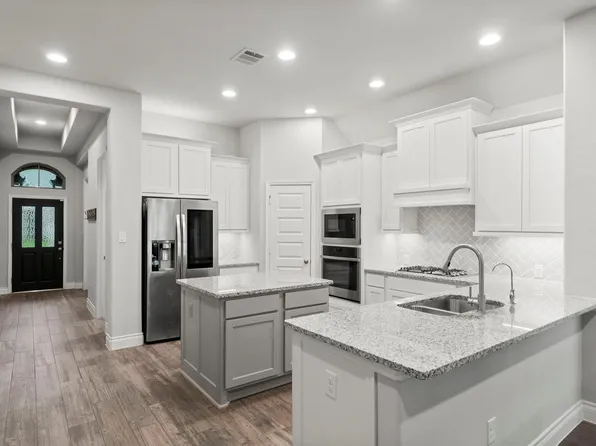 19838 Blue Roan Dr, Tomball, TX 77377