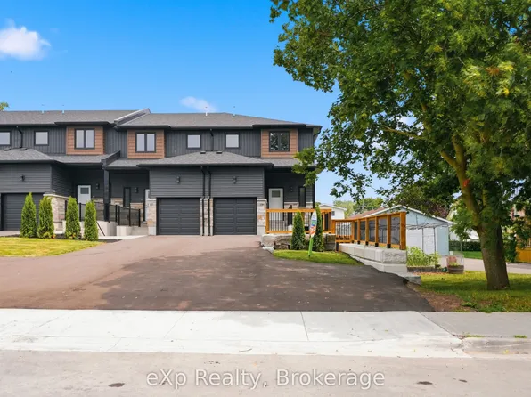 79 Maclellan Ave, Quinte West, ON K8V 5H5