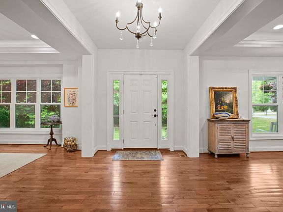 4th image of 11205 Amabell Dr