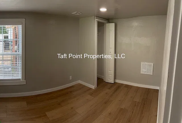 1517 NW 44th St — Photo 16
