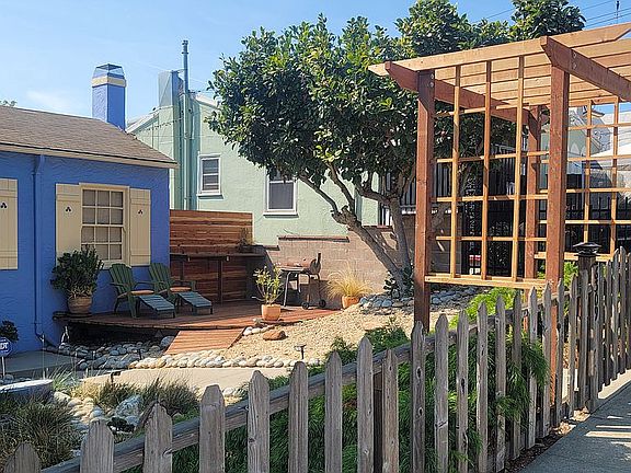 2nd image of 6309 Majestic Ave