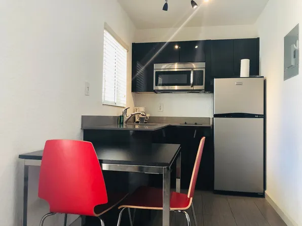 2901 Riomar St, Fort Lauderdale, FL