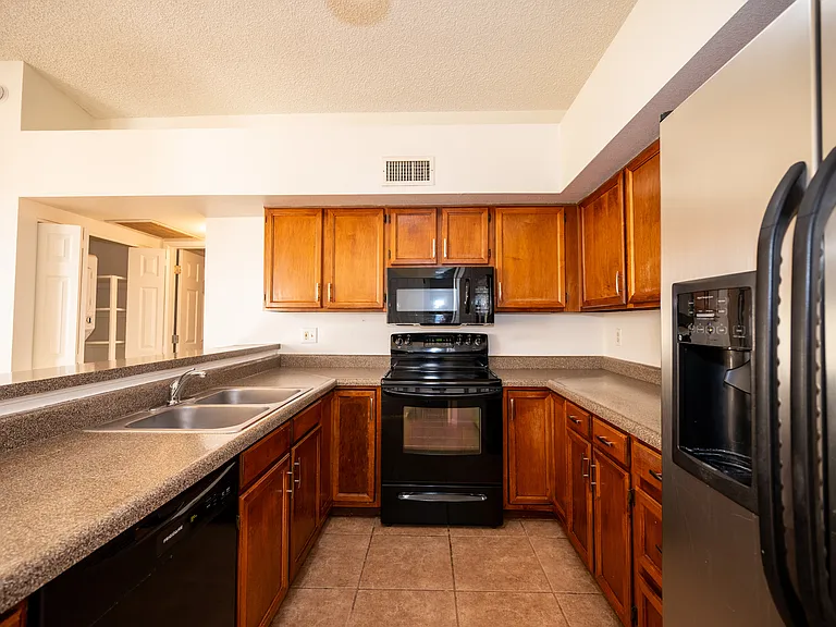 3346 W Starfall Pl — Photo 14