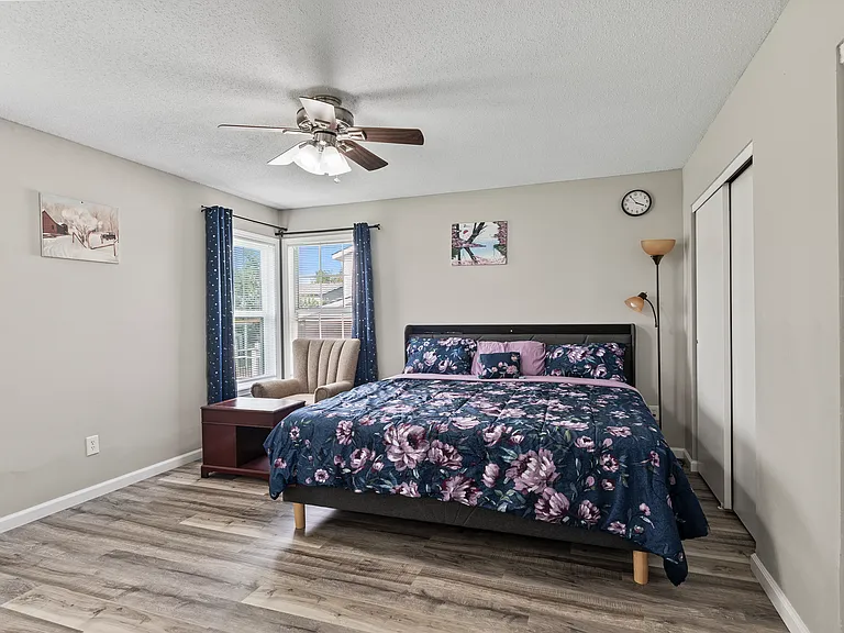 5185 Edgemere Dr — Photo 11